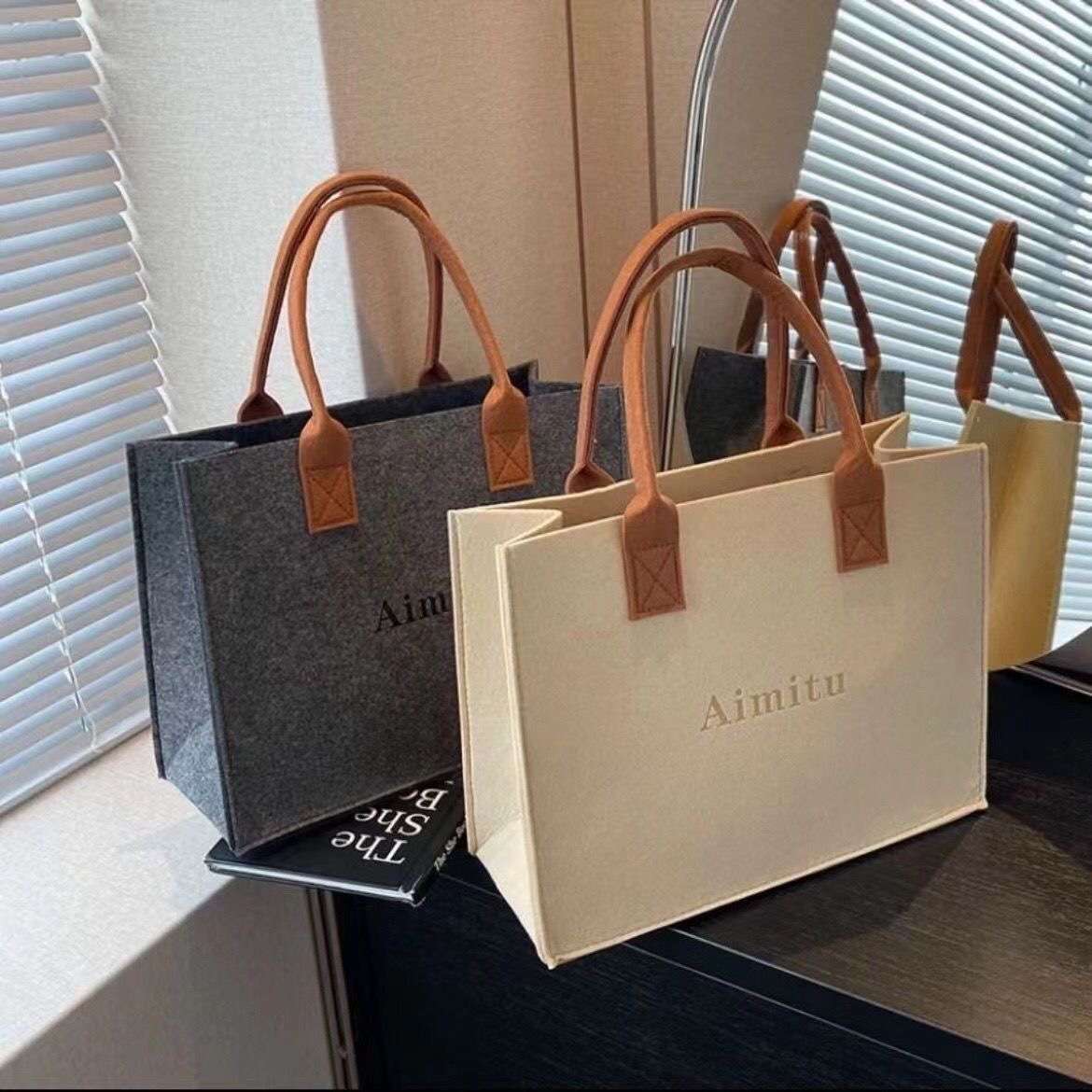 旅行バッグ 上品な大人の手提げバッグ