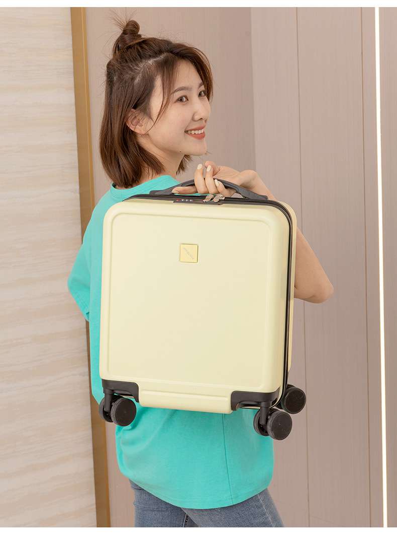 旅行バッグ コンパクトスマートトラベラー