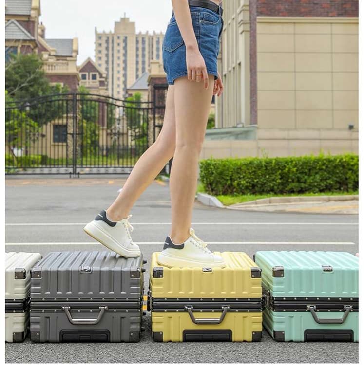 旅行バッグ  高級アルミフレーム スーツケース