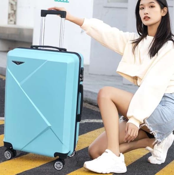 旅行バッグ  軽量ハードシェルスーツケース