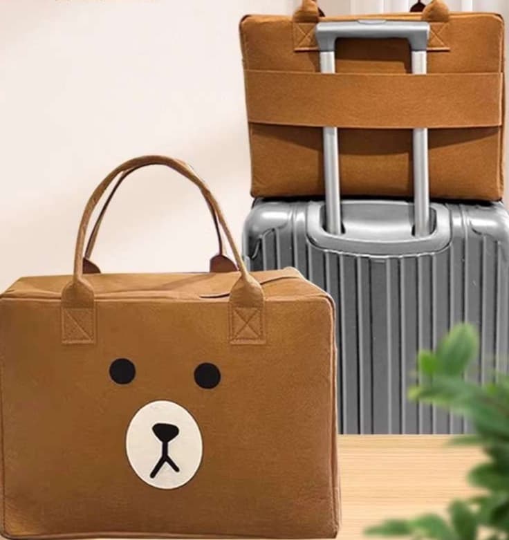 旅行バッグ 旅するくまさんの収納ポーチ