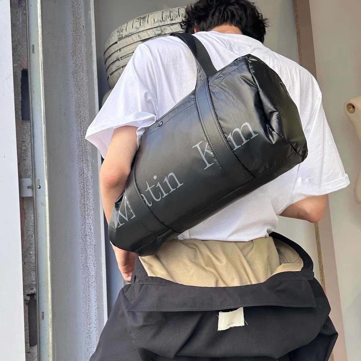 旅行バッグ 光沢ある高級感溢れる旅行ボストン