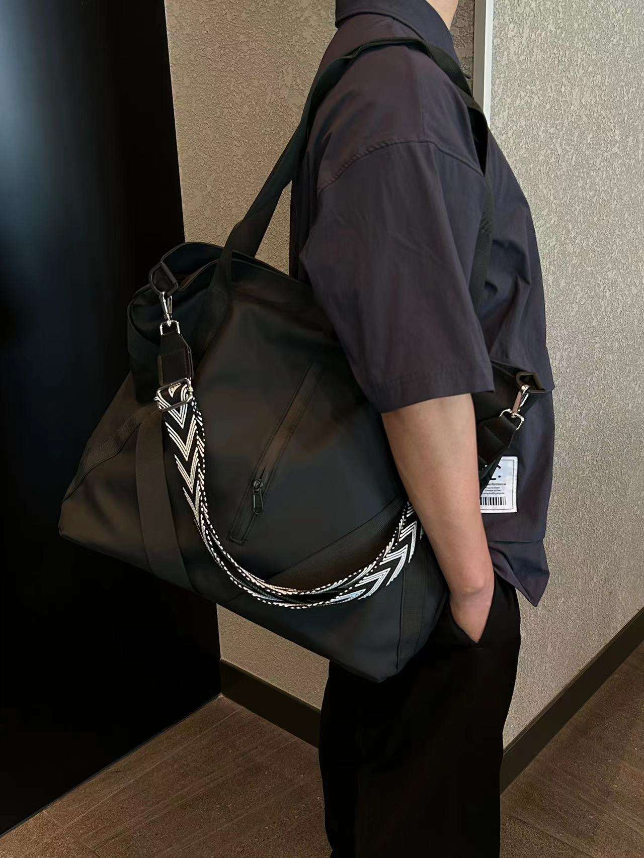 旅行バッグ 民族調ストラップ付きトートバッグ