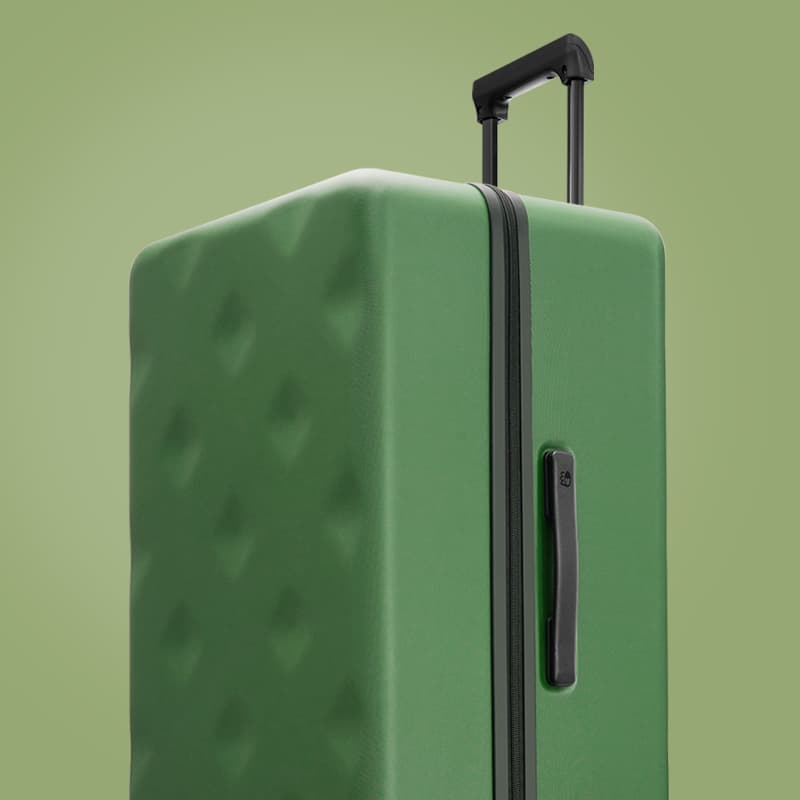 機能性重視の旅行バッグ キャリーケース