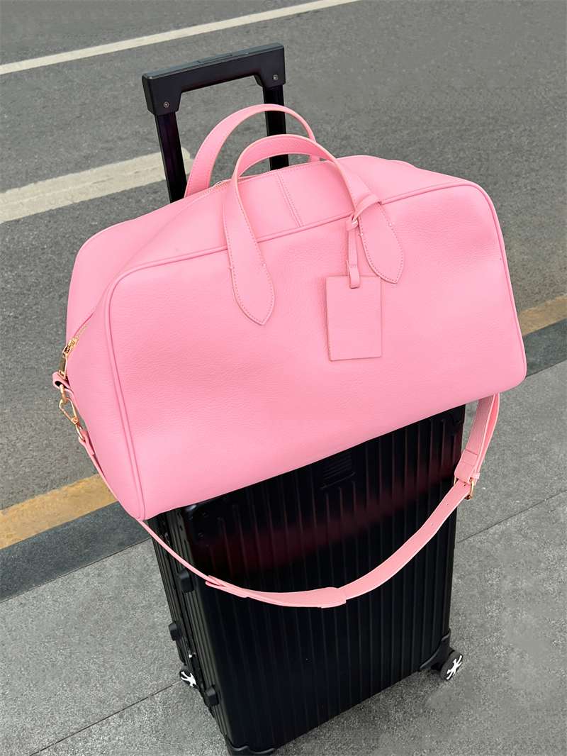 旅行バッグ 上品な雰囲気の旅行用ボストンバッグ