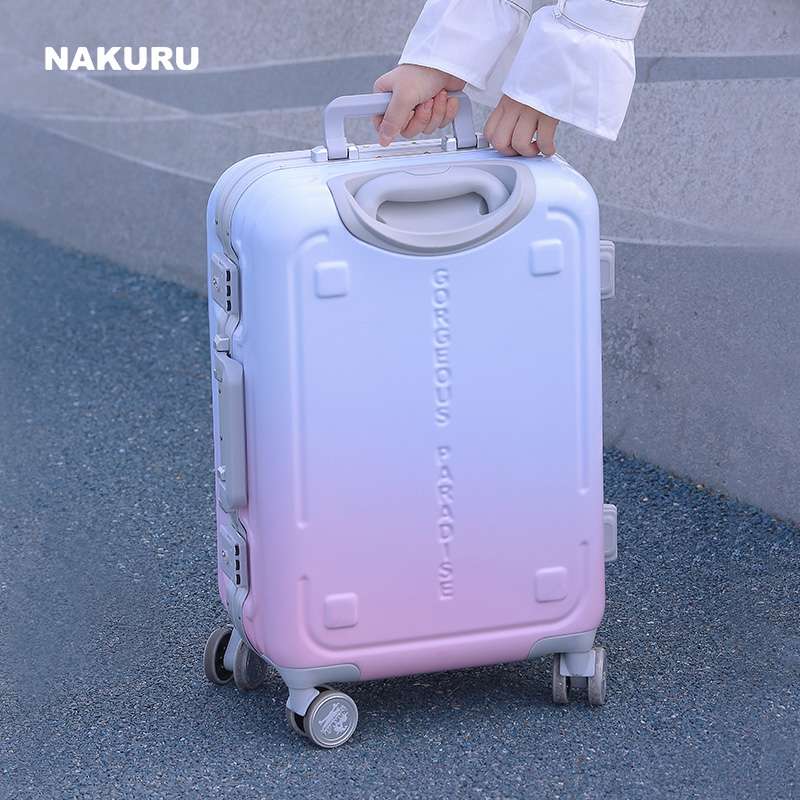 旅行バッグ 桜舞う旅路の伴侶