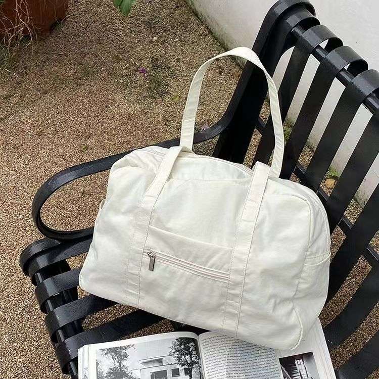 旅行バッグ シンプル軽量トラベルトート