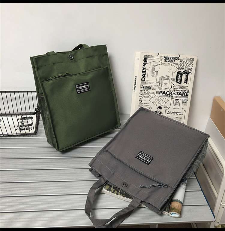 旅行バッグ 機能的な大容量トートバッグ