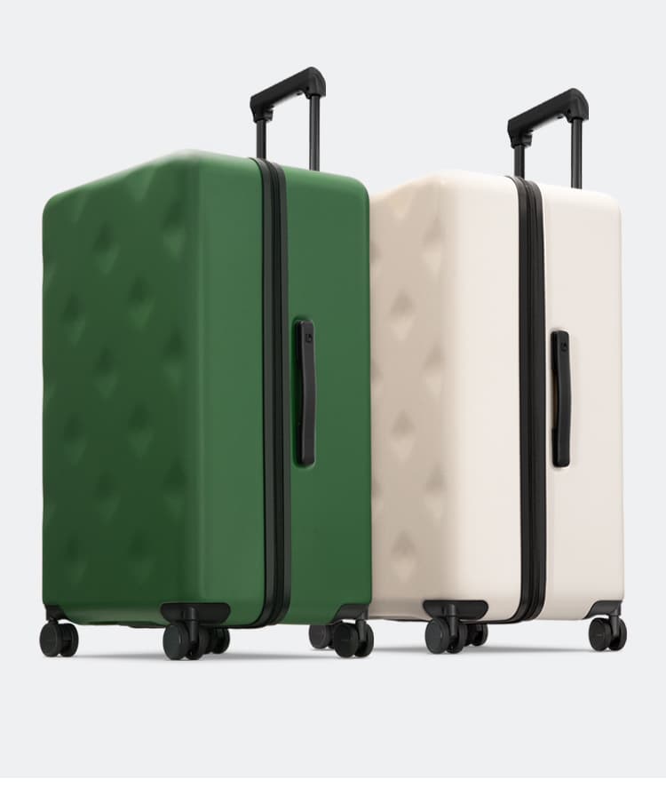 機能性重視の旅行バッグ キャリーケース