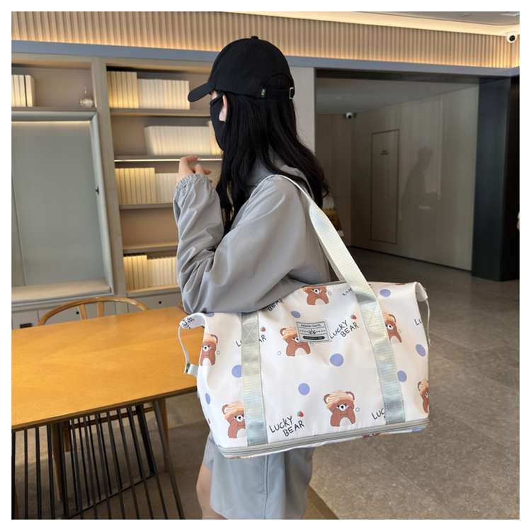 旅行バッグ くまさん柄旅行ボストンバッグ