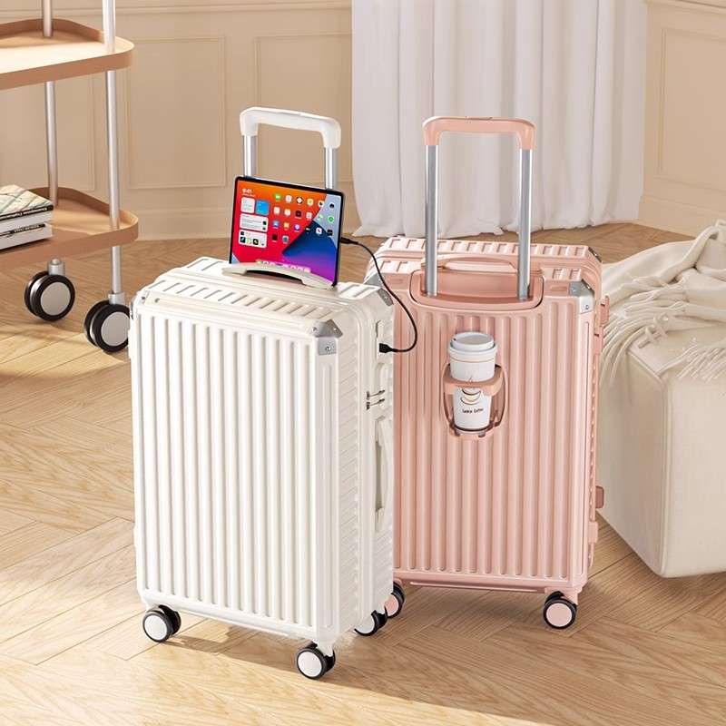 旅行バッグ スマート充電ポート付きキャリーケース