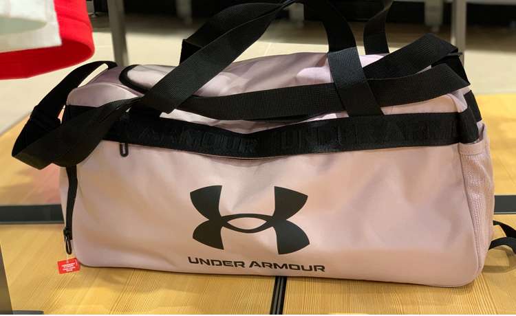 旅行バッグ 機能的スポーツダッフルバッグ