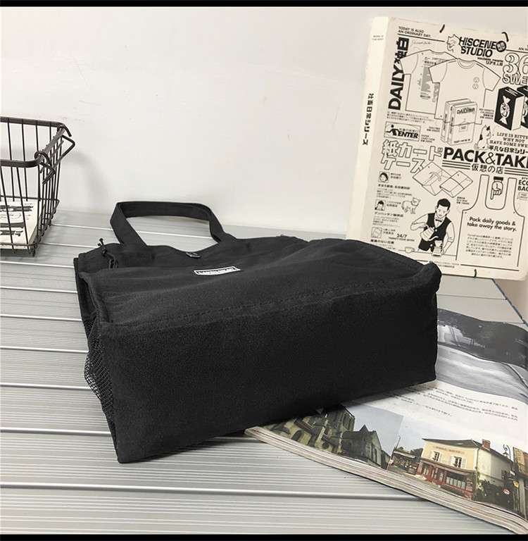 旅行バッグ 機能的な大容量トートバッグ